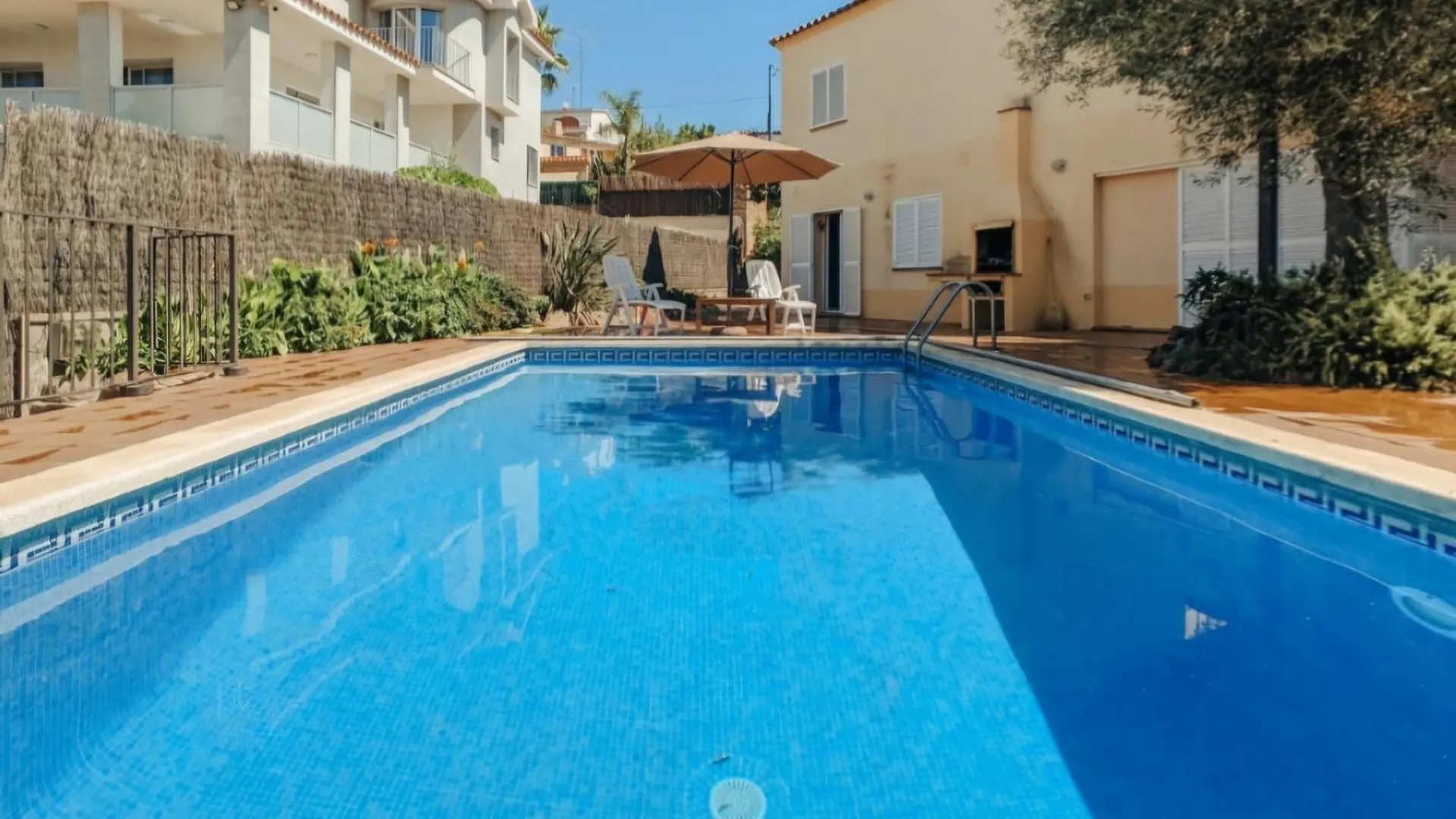Villa Alvamar Blanes 0*,